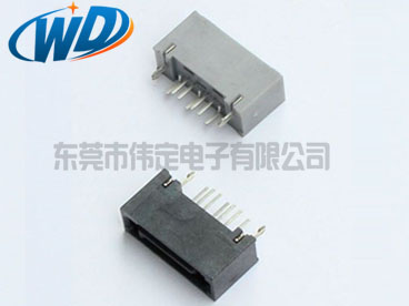 全包型7PIN  180度立式SATA 連接器 公座帶魚(yú)叉